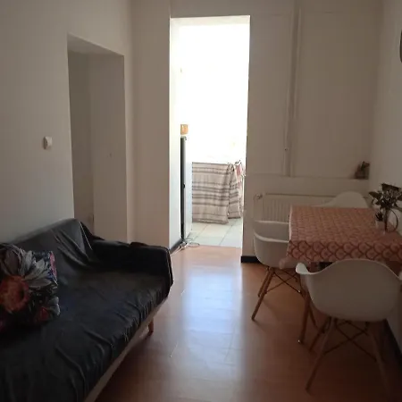 Logement Frontiere Du Luxembourg Nilvange Buitenkant foto